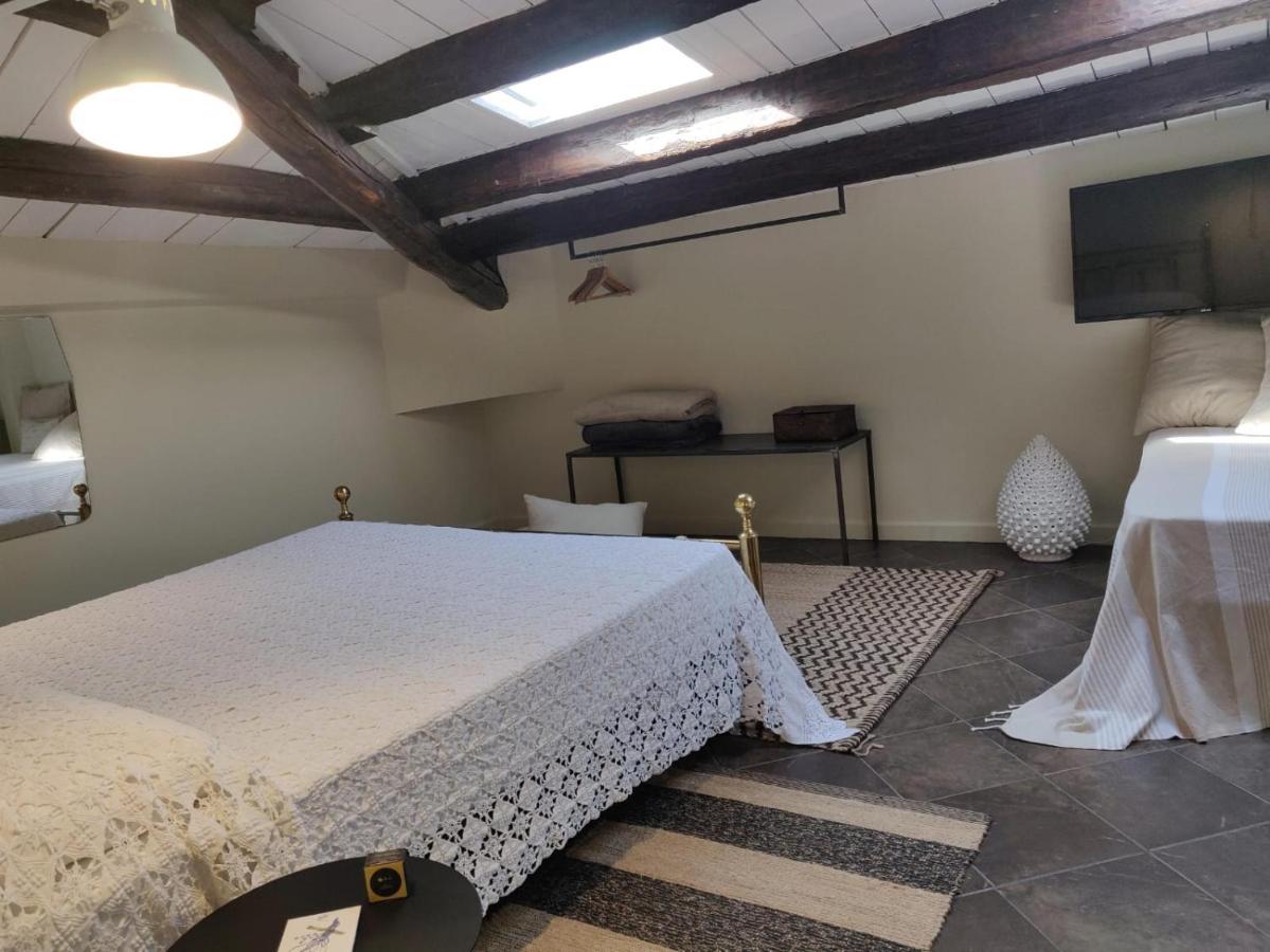 Bed and Breakfast Le Stanze Del Cioccolato Модіка Екстер'єр фото